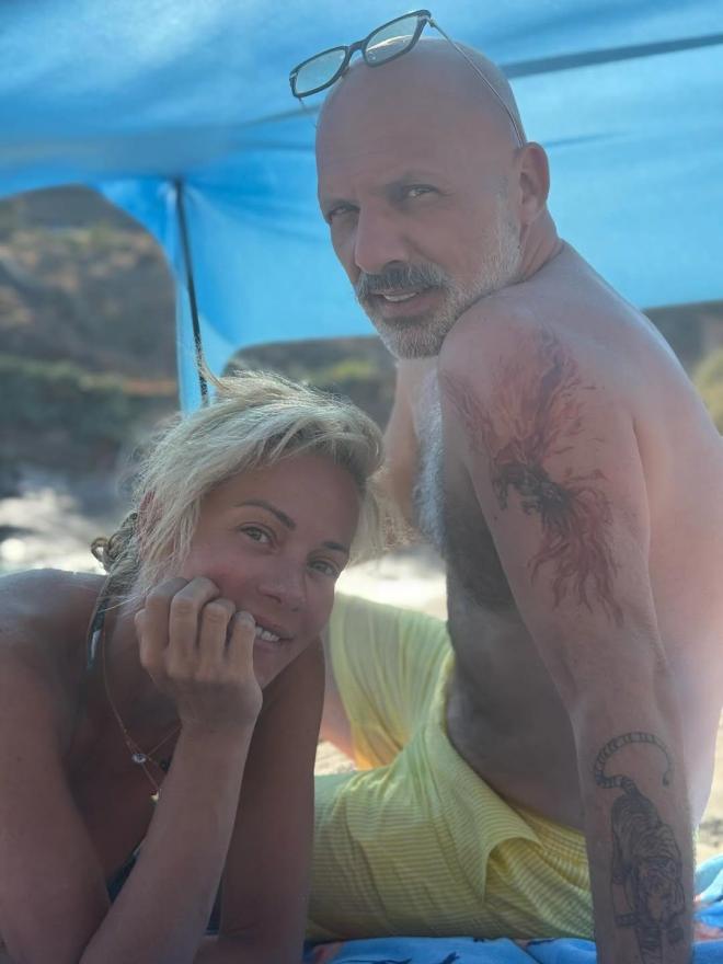 Το αχτύπητο δίδυμο, Ζέτα Μακρυπούλια και Νίκος Μουτσινάς