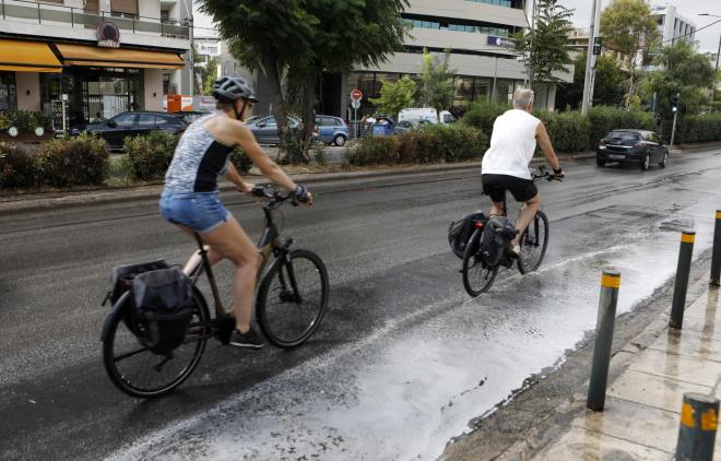 Ποδήλατο στη βροχή