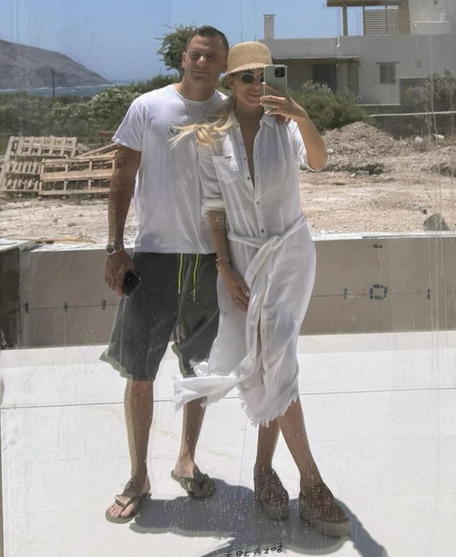 Celebrities love Summer: Ποιους προορισμούς επέλεξαν τα ερωτευμένα ζευγάρια