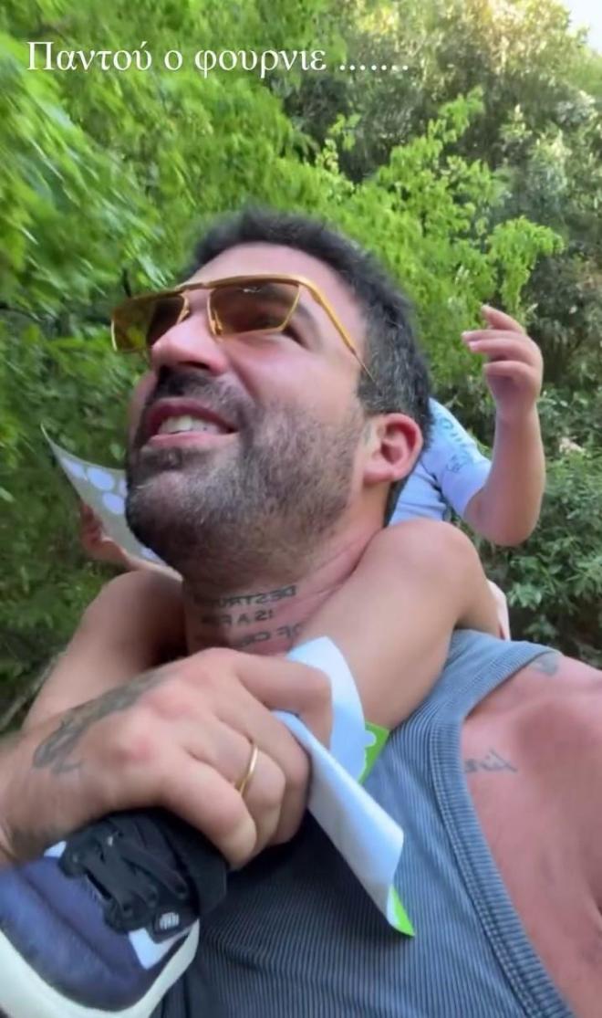 Ο Δημήτρης Αλεξάνδρου περνάει όσο περισσότερο χρόνο μπορεί με τον Παρούλη