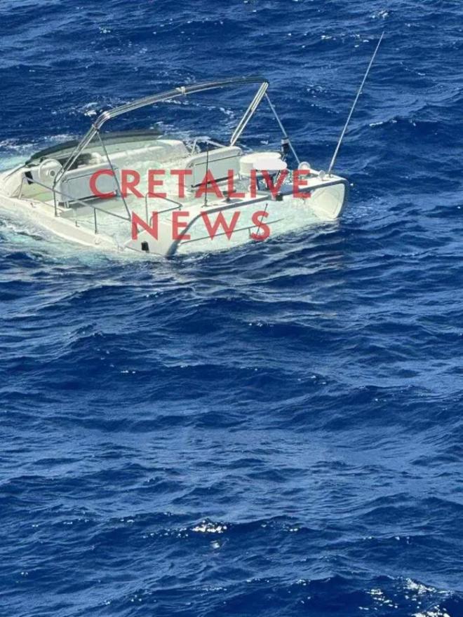 Από την πρόσκρουση τραυματίστηκε ελαφρά η σύζυγος του Απόστολου Λύτρα - cretalive.gr
