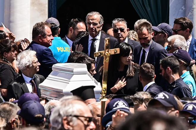 Η οικογένεια Σαμαρά αποχαιρετά την 34χρονη Λένα