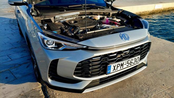 Test Drive: Δοκιμάζουμε το MG ZS MAX Hybrid+ 