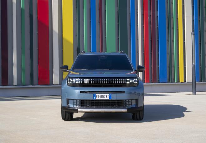 Το FIAT Grande Panda κέρδισε το “Red Dot Award” 2025