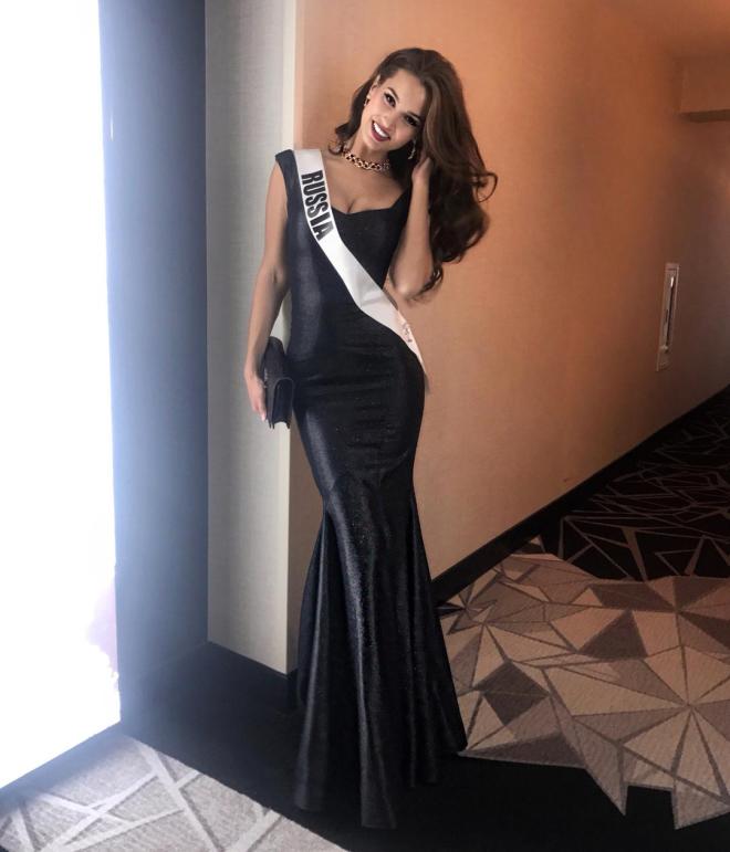 Η Ξένια Αλεξάντροβα στα καλλιστεία Miss Universe το 2017 