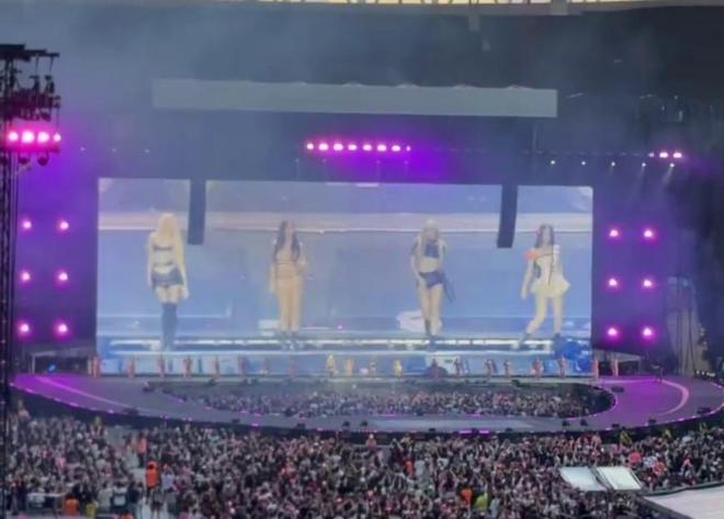 Οι Blackpink στη σκηνή