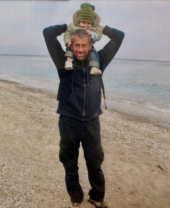Ο Τάσος Ζαφειρόπουλος με τον γιο του, Λο