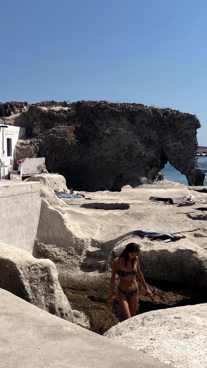 Η Ηλιάνα Παπαγεωργίου ξεκουράζεται λίγο πριν επιστρέψει στις τηλεοπτικές της υποχρεώσεις 