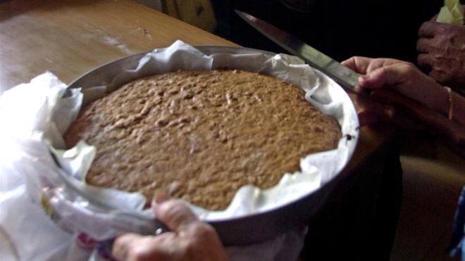 Παραδοσιακή φανουρόπιτα από το Άγιον Όρος - Πώς να τη φτιάξετε