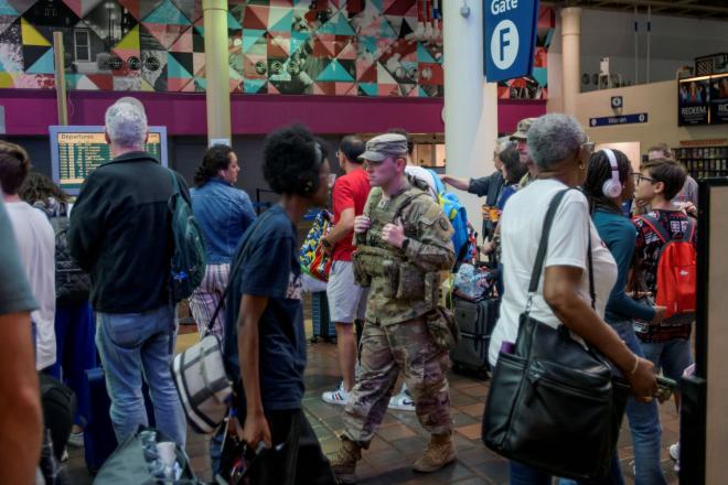 ΗΠΑ: Με οπλισμό η Εθνοφρουρά κάνει περιπολίες στην Ουάσιγκτον