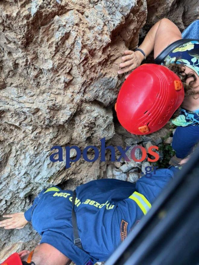 Οδοντωτός: Καρέ καρέ η επιχείρηση απεγκλωβισμού 38 επιβατών