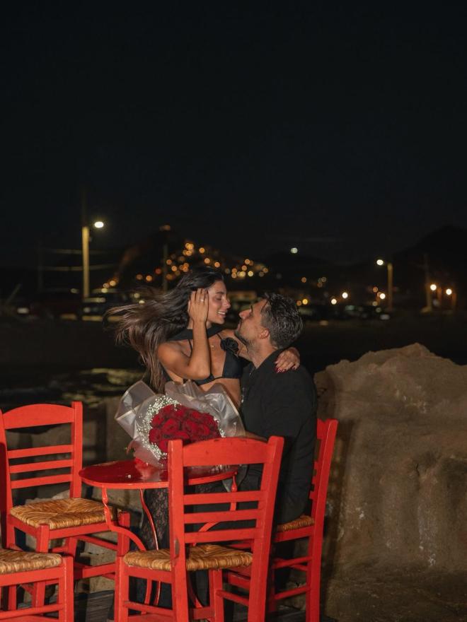 Ρουμελιώτη - Κατσούλης: Οι αδημοσίευτες φωτογραφίες από την πρόταση γάμου