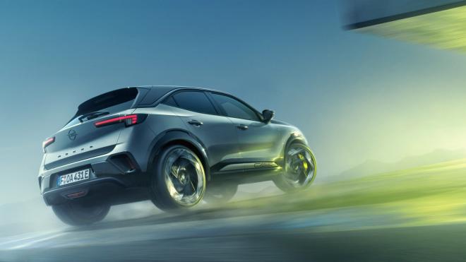 Opel Corsa GSE Vision Gran Turismo και νέο Opel Mokka GSE