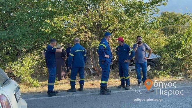 Χρειάστηκε η επέμβαση της πυροσβεστικής για τον απεγκλωβισμό της 9χρονης που σκοτώθηκε σε τροχαίο στην Πιερία - odigos-pierias.gr