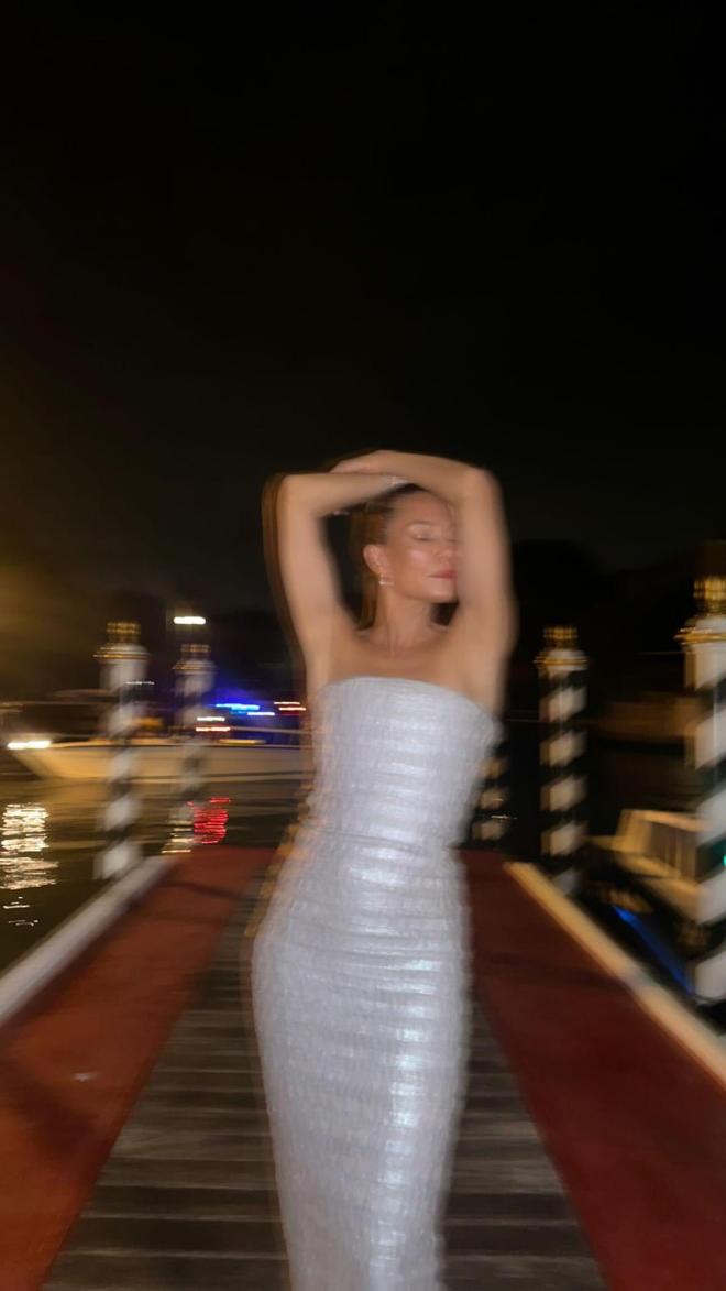 Βίκυ Καγιά: Τα Εντυπωσιακά Looks Στη Βενετία