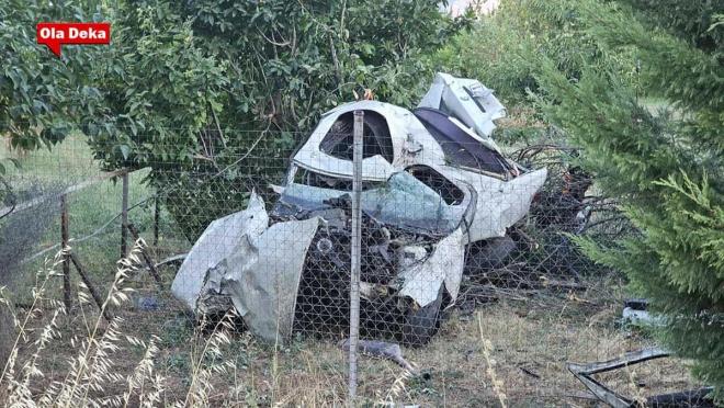 Το αυτοκίνητο στο οποίο επέβαιναν οι δύο 16χρονοι μετατράπηκε σε μάζα σιδερικών - oladeka.gr