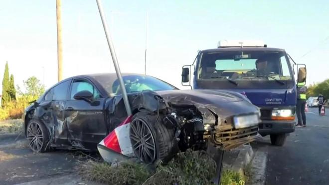 Η Porsche της 45χρονη έπεσε με ιλιγγιώδη ταχύτητα πάνω σε ένα αυτοκίνητο
