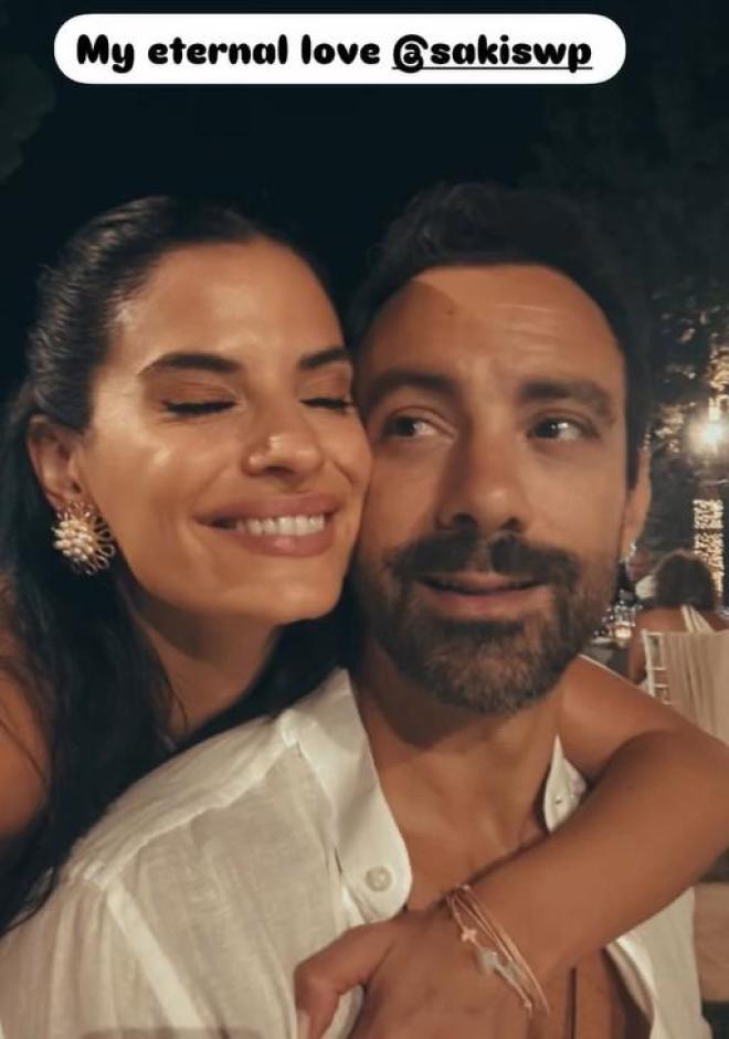 Χριστίνα Μπόμπα: Κουμπάρα στον γάμο της καλύτερής της φίλης!