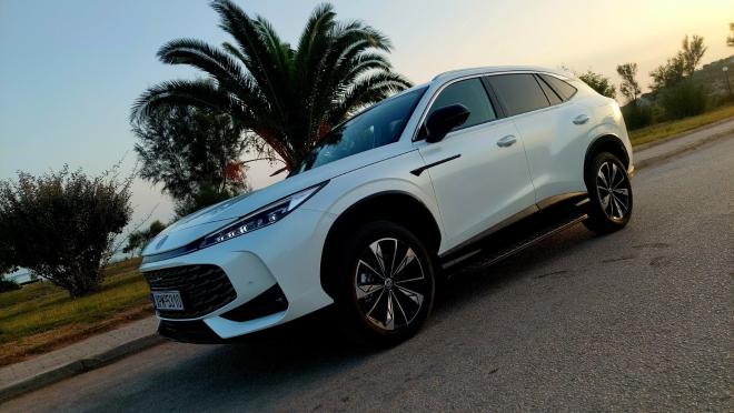 Test Drive: Δοκιμάζουμε το νέο MG HS Plug-in Hybrid