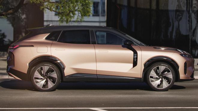 Lynk & Co 08: Πόσο κοστίζει στην Ελλάδα