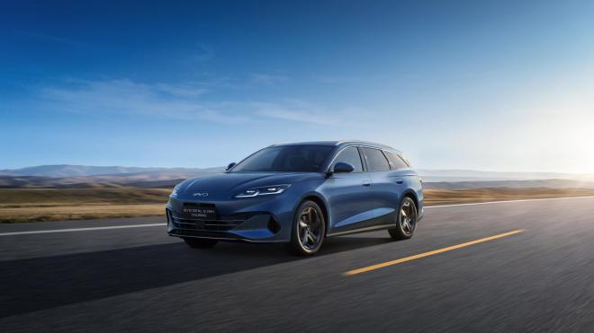 BYD: Παρουσιάζει τα SEAL 6 DM-i sedan και station wagon