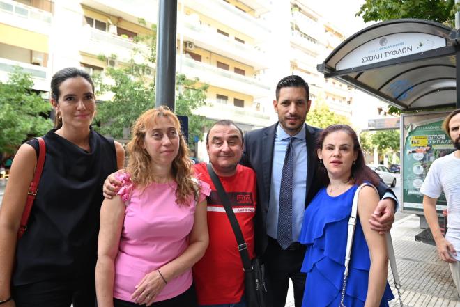 ΟΑΣΘ: Τοποθετήθηκαν νέες πινακίδες Braille για άτομα με οπτική αναπηρία