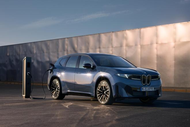 BMW iX3: Αυτή είναι η νέα γενιά που ήρθε από το μέλλον