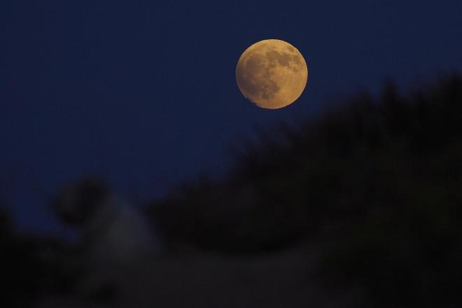 έκλειψη σελήνης 16