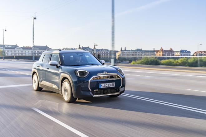 MINI Cooper και MINI Aceman: Πεντάστερα στην ασφάλεια  