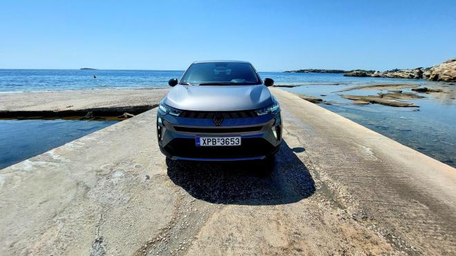 Test Drive: Οδηγούμε το νέο Renault Symbioz E-Tech 145