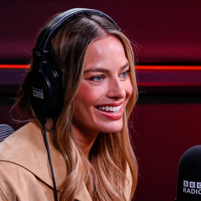 Margot Robbie: Ο λόγος που δεν μπορεί να υποδυθεί την Kylie Minogue