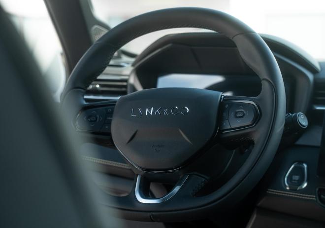 Lynk & Co 08: Επίσημη παρουσίαση στην Ελλάδα-Τιμή