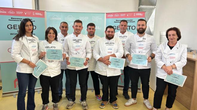 Γεύση φυστίκι ή κρασί; 3 Έλληνες pastry chefs σε διεθνή διαγωνισμό παγωτού!