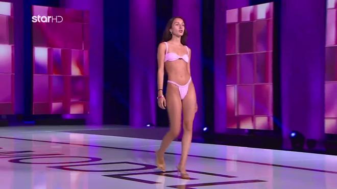 Η Μιλένα στην audition του GNTM 2025 με ροζ μπικίνι