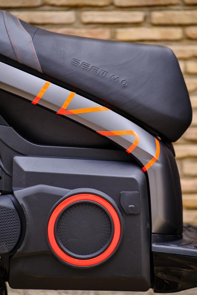 SEAT MÓ 125: Το ηλεκτρικό scooter με 2.799 ευρώ