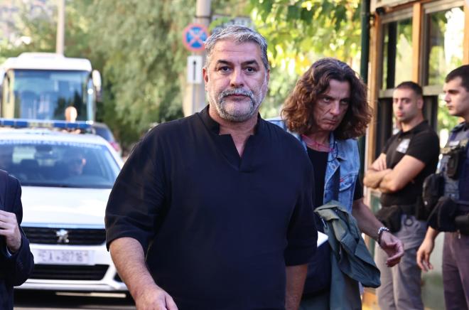 Η δίκη του Βασίλη Μπισμπίκη πήρε αναβολή για τις 8 Οκτωβρίου - Intimenews