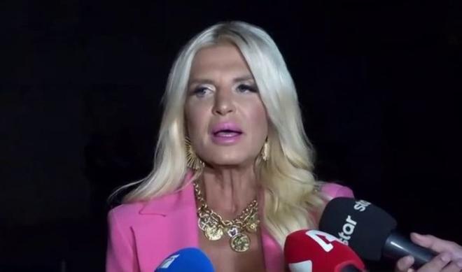 Μαρίνα Σταυράκη για δημοσιογράφους: «Θέλω να στηλιτεύω ό,τι με ενοχλεί»