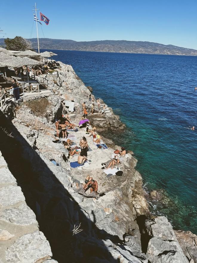 Βίκυ Καγιά: Φθινοπωρινή απόδραση στην Ύδρα