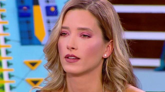Η Γιολάντα Καλογεροπούλου υποδύεται την καμαριέρα «Ελένη» στη σειρά Grand Hotel