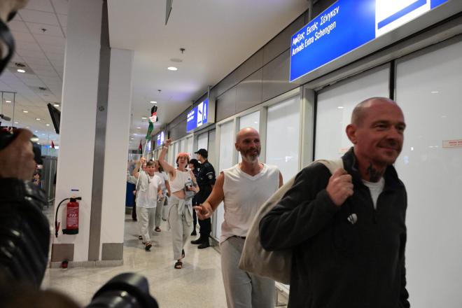 Κύμα αλληλεγγύης στο «Ελευθέριος Βενιζέλος»