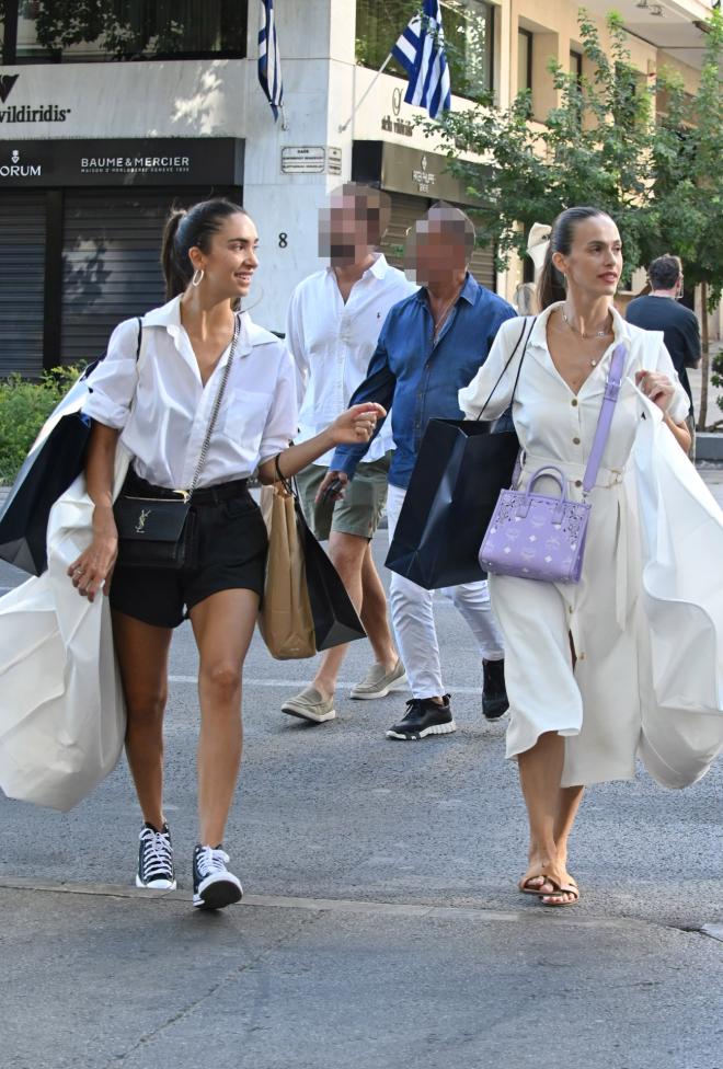 Shopping therapy για τις αδερφές Πρέλεβιτς/ NDP