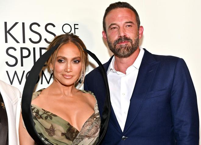 Jennifer Lopez - Ben Affleck: Ποζάρουν μαζί έναν χρόνο μετά το διαζύγιο