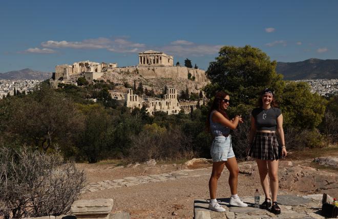 Ακρόπολη: Τέλος οι σκαλωσιές μετά από 15 χρόνια - Εικόνες
