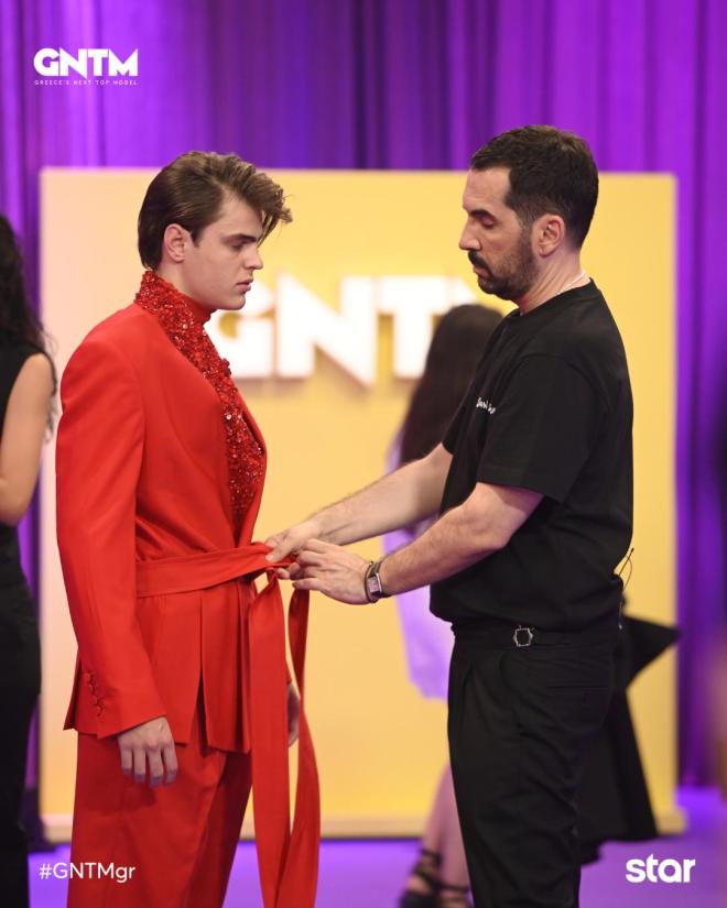 GNTM: «Συγκεντρωθείτε, ξεκινάει η μάχη!» - Αρχίζει το boot camp