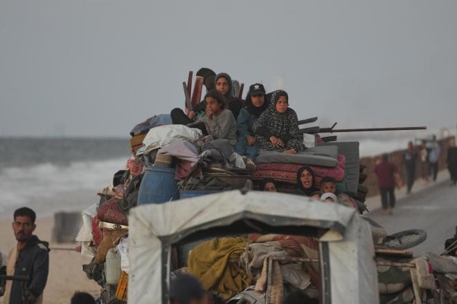 εκτοπισμένοι παλαιστίνιοι επιστρέφουν στη Γάζα 2