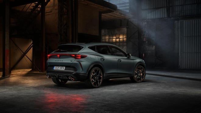 Το νέο CUPRA Formentor VZ5 με πεντακύλινδρο κινητήρα