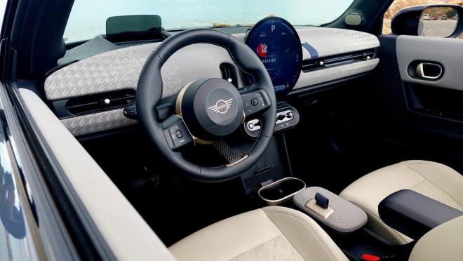 Test drive: Στο τιμόνι του νέου MINI Cooper Cabrio S