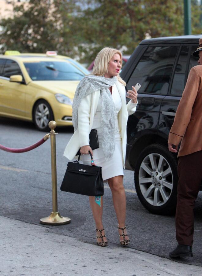 Ελένη Μενεγάκη: Η αγάπη της για τις Hermès τσάντες
