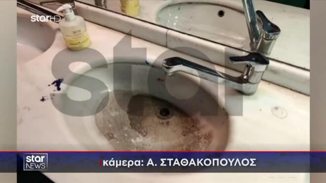 Σκουπίδια και βρωμιά στην Καλών Τεχνών 
