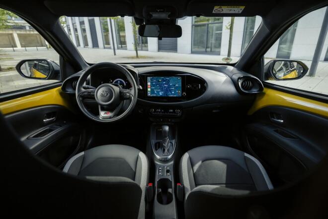 Αυτό είναι το νέο Τoyota Aygo Χ Cross Hybrid Electric